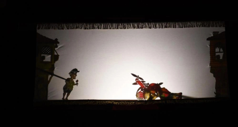 Karagöz'ün uzay yolculuğu perdeye yansıdı