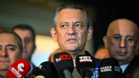 Özgür Özel'den ilk açıklama geldi! CHP'de olağanüstü toplantı kararı