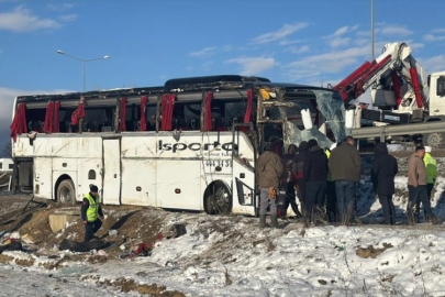 Feci otobüs kazası!  1 kişi öldü, 25 kişi yaralandı