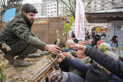 Binlerce fidan yaşam için dağıtıldı