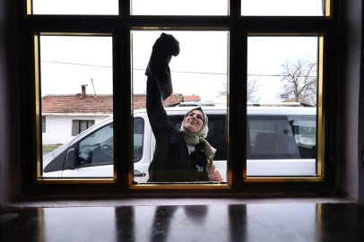 Yaşlıların bayram temizliği belediyeden