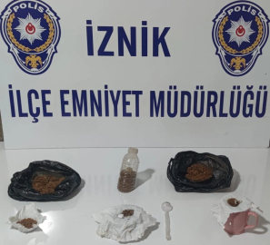 Bursa'da uyuşturucu tacirleri, kıskıvrak yakalandı