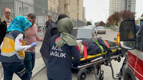 Bursa'da talihsiz işçi iskelenin devrilmesi sonucu yaralandı