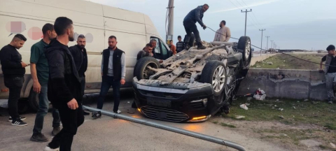 Makam aracıyla kaza yapan belediye başkanı ağır yaralandı
