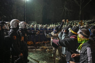 Bayram ziyaretinde gündem nasıl konuşulur?