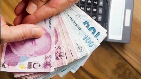 İkramiye farkı için 2 tarih verildi! Emeklilerin gözü bu haberde