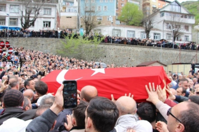 Kuzeyin Oğlu son yolculuğuna uğurlandı
