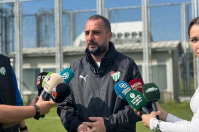 Bursaspor Teknik Direktörü Adem Çağlayan önemli açıklamalarda bulundu
