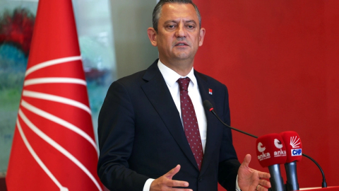 Özgür Özel: “İBB’ye CHP’ye ve İstanbul Barosu’na Kayyum Atanacağı Bilgisi Geldi”