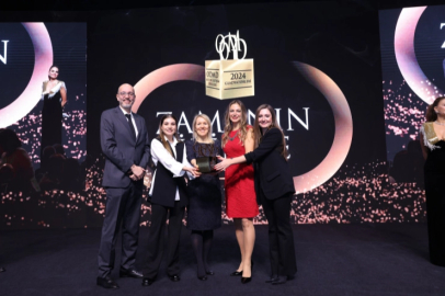 Mercedes-Benz, She’s Mentoring Programı başarılarını 5 prestijli ödülle taçlandırdı