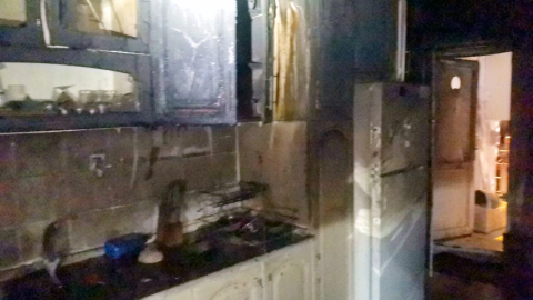 Ocakta unutulan yemek patlamaya sebep oldu