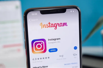 Instagram'a Reels videolarını indirme özelliği geldi