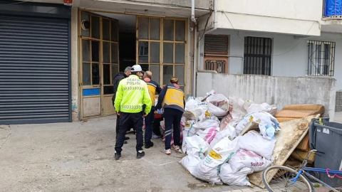 Bursa'da 1. kattan düşen çocuğu moloz dolu çuvallar korudu