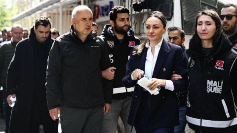 İBB’de fırtına dinmiyor: 18 tutuklama, 4 ev hapsi!