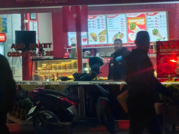 Motosikletli saldırgan çiğ köfteciye ateş açtı: 1 yaralı