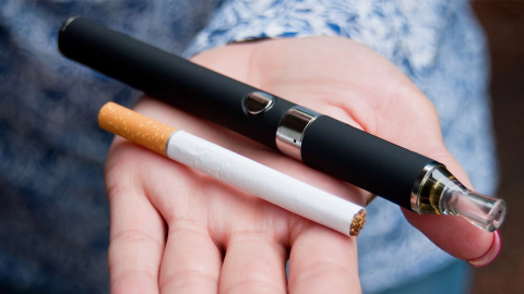 Elektronik sigara gençleri hedef alıyor