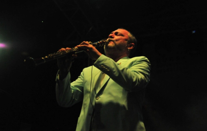 Hüsnü Şenlendirici'den Bursa'da unutulmaz performans