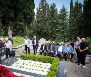 Şampiyon Başkan kabri başında anıldı