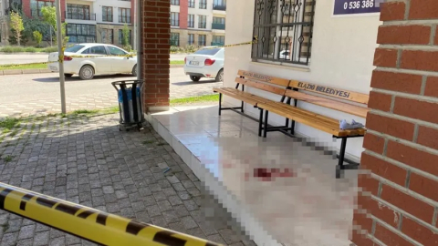 Mahalle muhtarına kurşun yağdırdılar