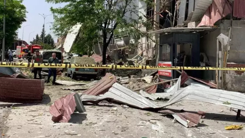 Fabrikada patlama! 7 kişi yaralı...