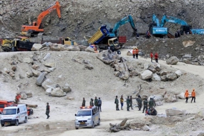 Taş ocağında göçük!