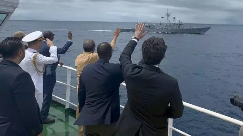 Somali Cumhurbaşkanı, Oruç Reis gemisini inceledi