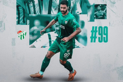 Bursaspor'da o futbolcuyla da yollar ayrıldı