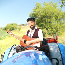 Mehmet Çevik bu sefer de köy ağası oldu