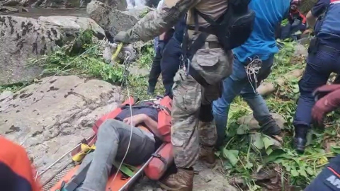 Protez ayağı çıkınca Uludağ eteklerinde mahsur kaldı