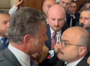 TBMM'de Bursalı vekiller arasında yumruklu kavga