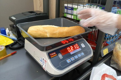 Markette şok! Bursa'da eksik gramajlı ekmek tespit edildi
