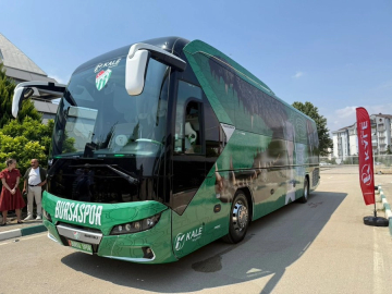 İşte Bursaspor'un 3 yıl boyunca kullanacağı yeni otobüsü