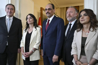DEM Parti Eş Başkanları MİT Başkanı ile görüştü