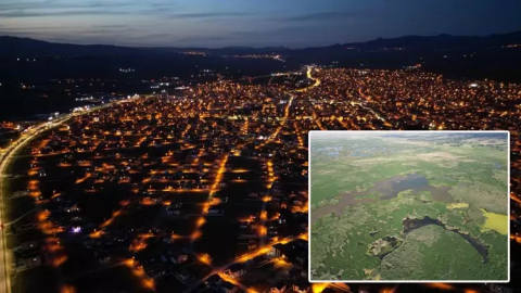 Türkiye'de bir ilçenin zemini çöktü!