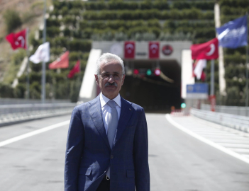 Bursa'da Doğancı Tüneli açıldı: 15 dakikalık yol 3 dakikaya indi