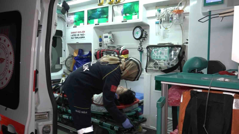 Yangına destek için gitti, kaza yaptı