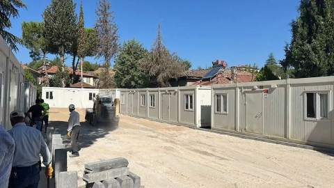 Balıkesir’de konteyner kurulumu devam ediyor