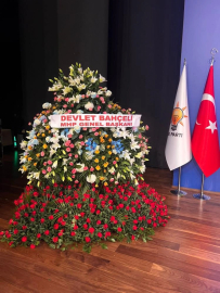 Devlet Bahçeli'den AK Parti'ye anlamlı çiçek