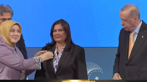 Özlem Çerçioğlu AK Parti'de!