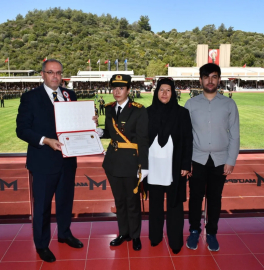Şehit Ömer Halisdemir’in kızı Elif Nur Halisdemir teğmen oldu
