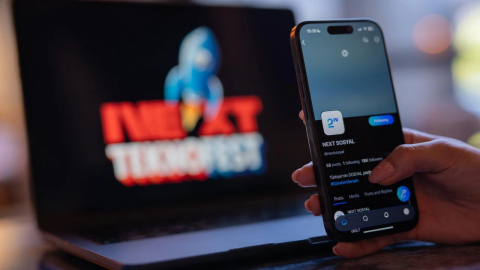 Türkiye'nin en sosyal mecrası "Next Sosyal" 1 milyonu aştı