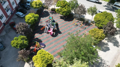 İnegöl'de çocuklarınız güvende! Parklar yenileniyor