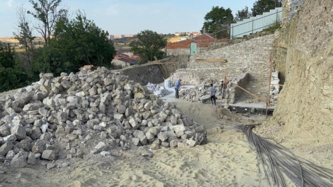 Muradiye Camii Mevlevihanesi yeniden ayağa kaldırılıyor