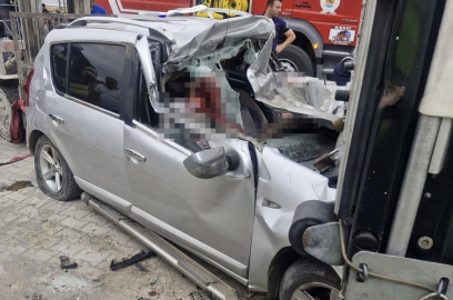 Samsun’da otomobil tırın altına girdi: 1 kişi hayatını kaybetti