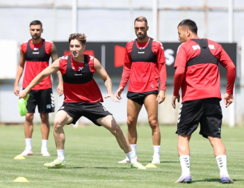 Sivasspor’da Amed maçının hazırlıkları sürüyor