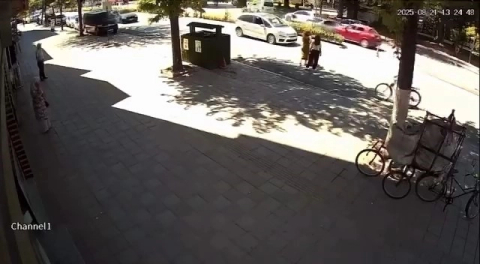 Yayaya yol vermek isterken kaza yaptı! 8 kişi yaralandı