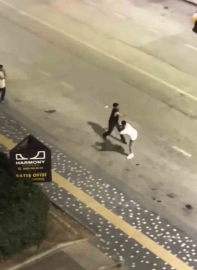 Bursa’da bıçaklı dehşet: Önce kadını yumrukla sonra yanındaki arkadaşına bıçakla bıçakla saldırdı