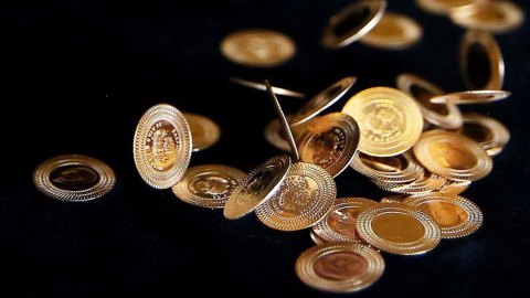 Altın fiyatları düşüşe geçti