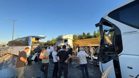 TEM Otoyolu'nda zincirleme kaza: Ölü  yaralılar var!