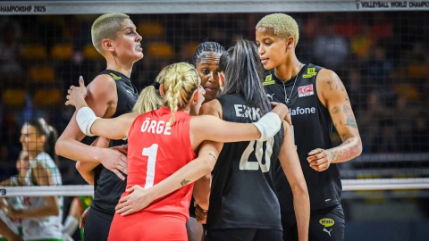 Filenin Sultanları, grup etabını set vermeden tamamladı!